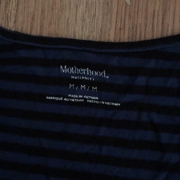 Motherhood pregnancy shirts bundle. - Picture 5 of 8